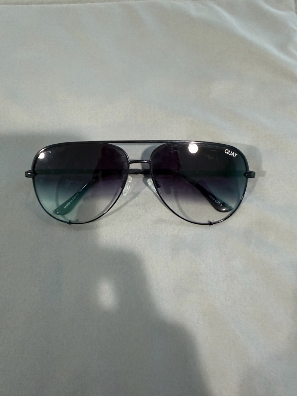 QUAY High Key Sunglasses Black Fade